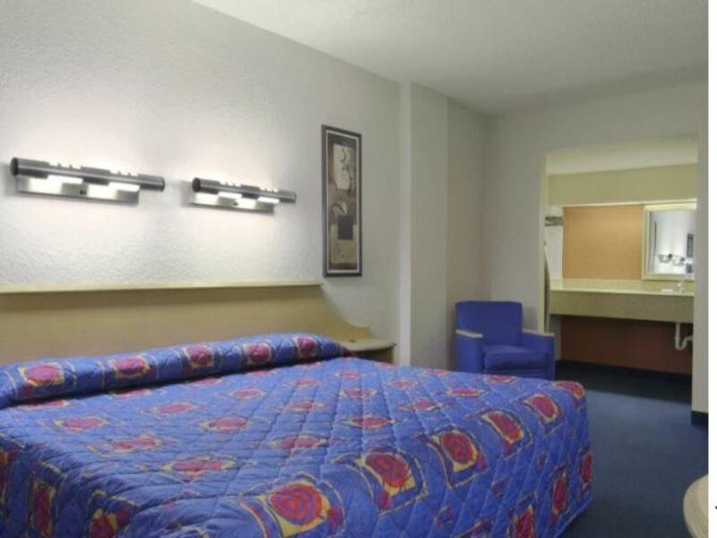 Econo Lodge Palm Harbor - Clearwater Kültér fotó