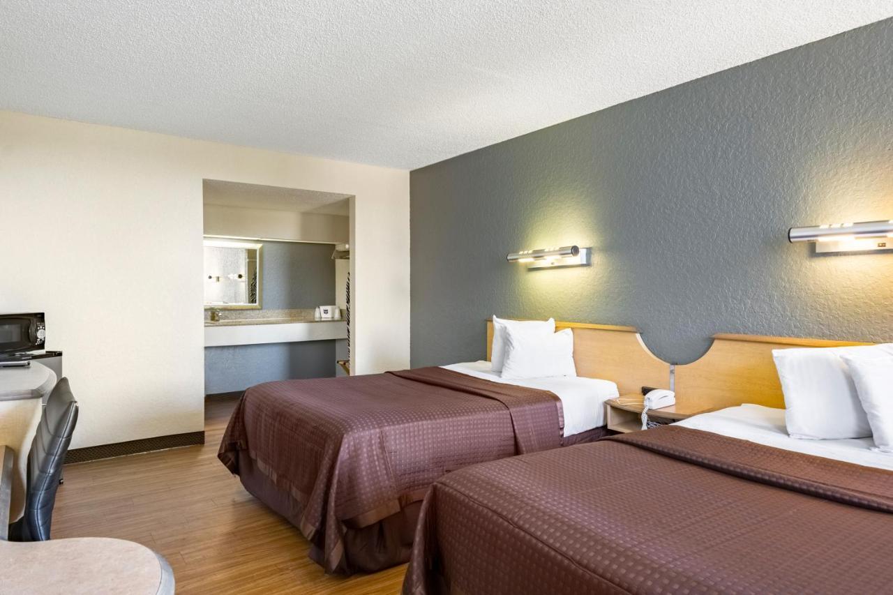 Econo Lodge Palm Harbor - Clearwater Kültér fotó