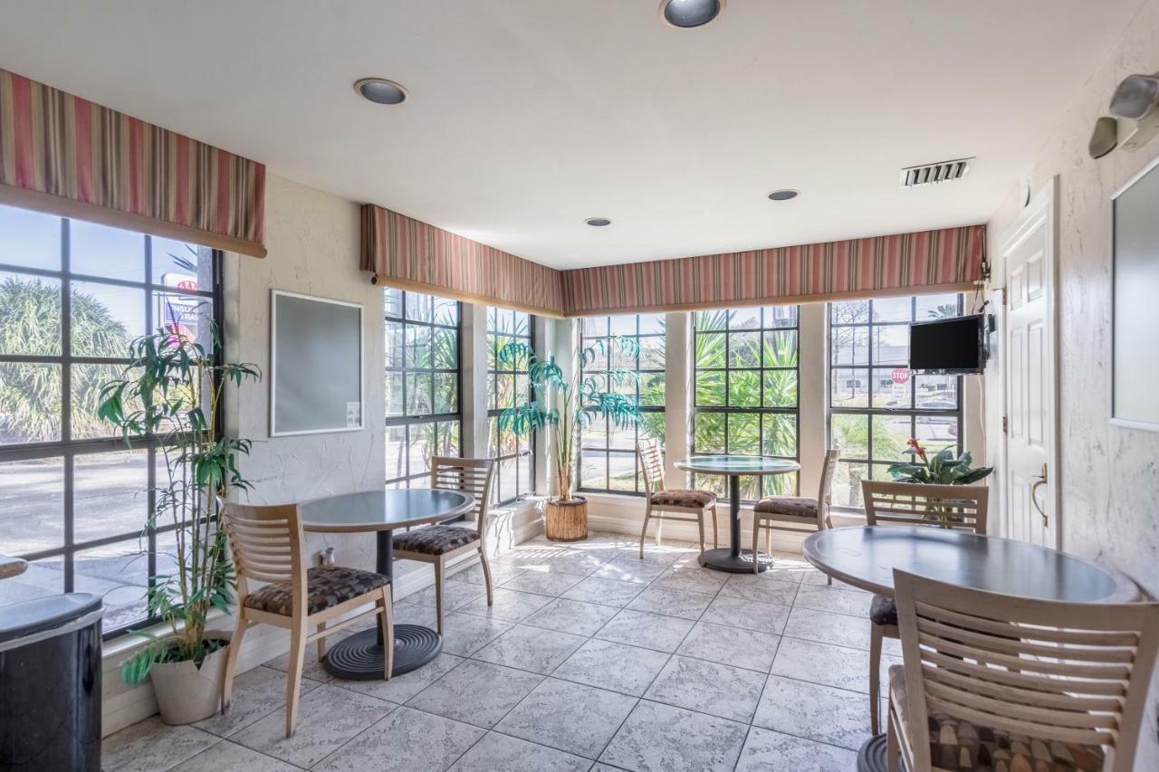 Econo Lodge Palm Harbor - Clearwater Kültér fotó